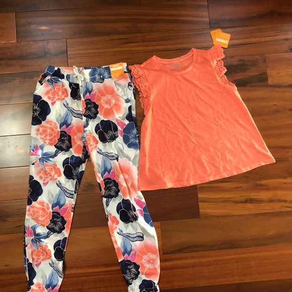 Gymboree Other - Gymboree top and jogger.